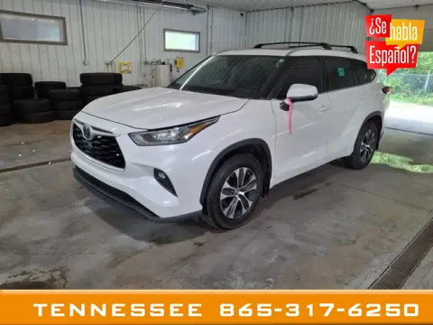 White 2020 Toyota Highlander XLE for sale in Louisville, TN