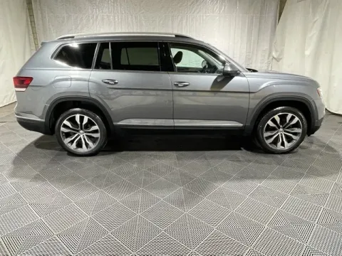 More photos of 2019 Volkswagen Atlas SEL Premium at Monster Motors - Knoxville, TN, TN