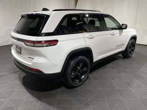 More photos of 2023 Jeep Grand Cherokee Limited at Monster Motors - Knoxville, TN, TN