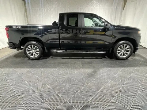 More photos of 2021 Chevrolet Silverado 1500 RST at Monster Motors - Knoxville, TN, TN