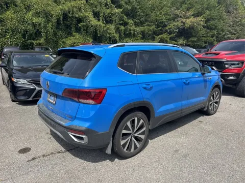 More photos of 2022 Volkswagen Taos 1.5T SE at Monster Motors - Knoxville, TN, TN