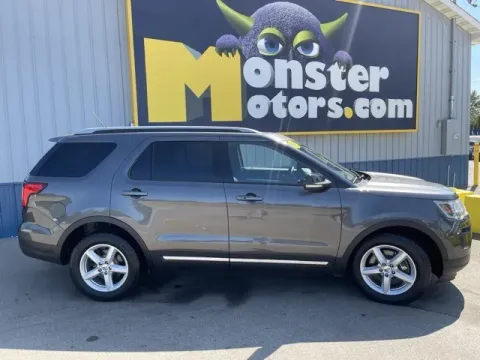 More photos of 2018 Ford Explorer XLT at Monster Motors - Knoxville, TN, TN
