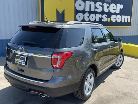 More photos of 2018 Ford Explorer XLT at Monster Motors - Knoxville, TN, TN