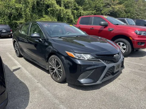 Another view of 2018 Toyota Camry SE for sale in Louisville, TN at Monster Motors - Knoxville, TN