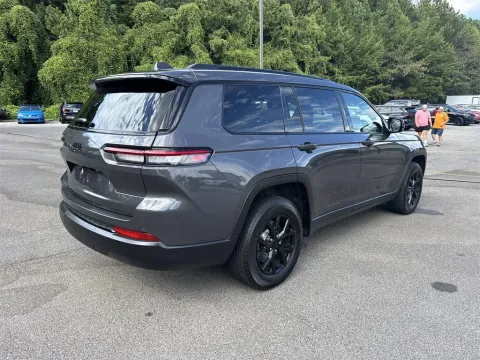 More photos of 2024 Jeep Grand Cherokee L Altitude at Monster Motors - Knoxville, TN, TN