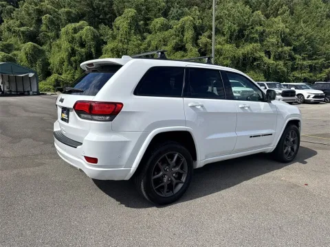 More photos of 2021 Jeep Grand Cherokee 80th Anniversary Edition at Monster Motors - Knoxville, TN, TN