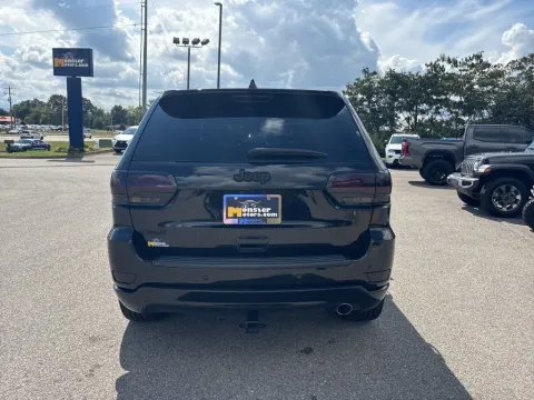 More photos of 2019 Jeep Grand Cherokee Altitude at Monster Motors - Knoxville, TN, TN