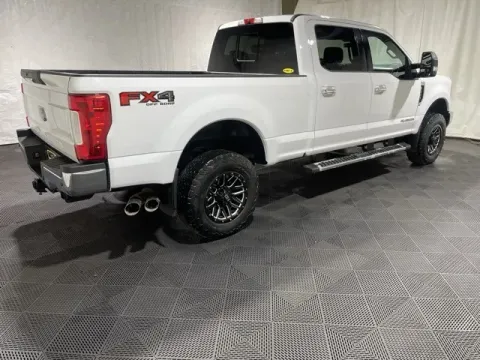 More photos of 2017 Ford F-250SD XLT at Monster Motors - Knoxville, TN, TN