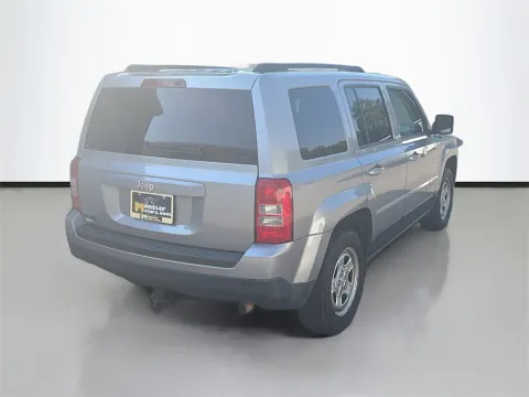 More photos of 2014 Jeep Patriot Sport at Monster Motors - Knoxville, TN, TN