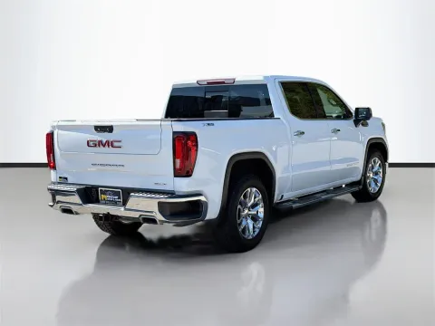 More photos of 2021 GMC Sierra 1500 SLT at Monster Motors - Knoxville, TN, TN