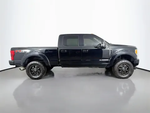 More photos of 2017 Ford F-350SD Platinum at Monster Motors - Knoxville, TN, TN