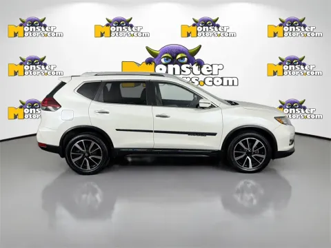 More photos of 2019 Nissan Rogue SL at Monster Motors - Knoxville, TN, TN