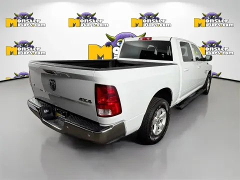 More photos of 2022 Ram 1500 Classic SLT at Monster Motors - Knoxville, TN, TN