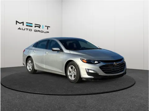 Silver 2022 Chevrolet Malibu LT Sedan 4D for sale in Jacksonville, FL