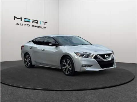 Silver 2017 Nissan Maxima SV Sedan 4D for sale in Jacksonville, FL