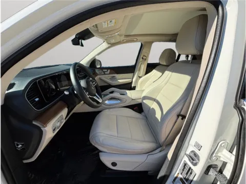 Photos of 2022 Mercedes-benz GLE 350 Sport Utility 4D for sale in Jacksonville, FL at Merit Auto Group Atlantic