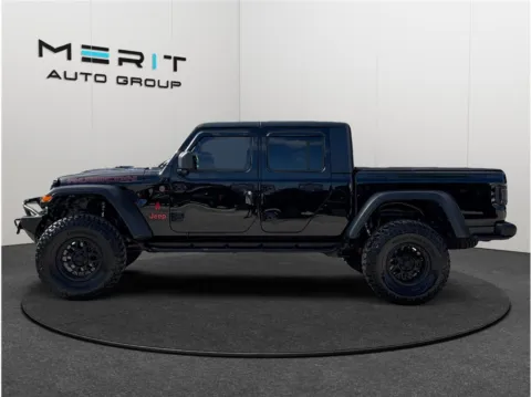 More photos of 2021 Jeep Gladiator Rubicon Pickup 4D 5 ft at Merit Auto Group Atlantic, FL
