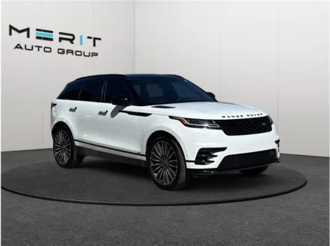 White 2019 Land Rover Range Rover Velar R-Dynamic SE Sport Utility 4D for sale in Jacksonville, FL