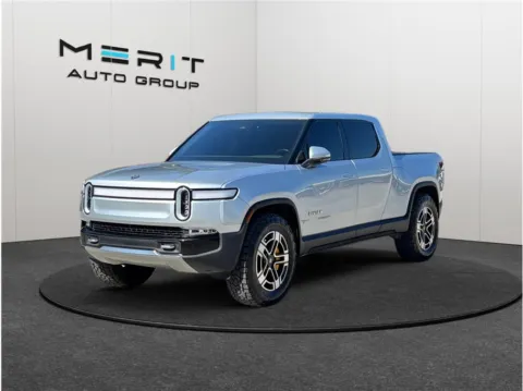 More photos of 2022 Rivian R1T Adventure Pickup 4D 4 1/2 ft at Merit Auto Group Atlantic, FL
