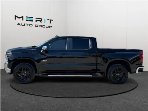 More photos of 2020 Chevrolet Silverado 1500 Crew Cab LT Pickup 4D 5 3/4 ft at Merit Auto Group Atlantic, FL