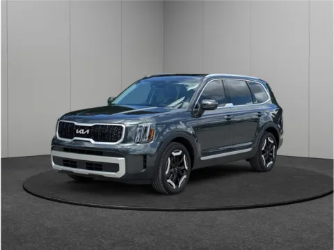More photos of 2024 Kia Telluride EX Sport Utility 4D at Merit Auto Group Atlantic, FL