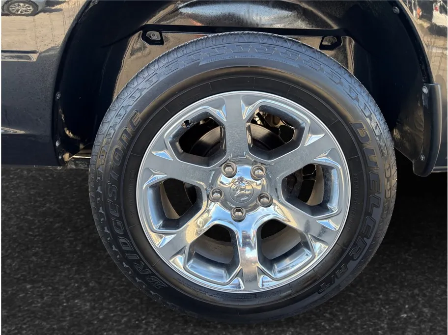 2017 RAM Ram 1500 Pickup SLT - Photo 10