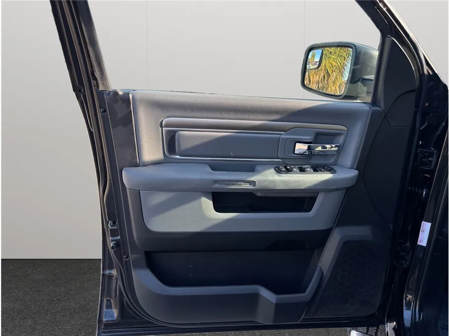 2017 RAM Ram 1500 Pickup SLT - Photo 14