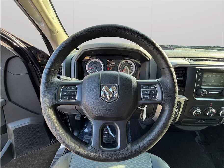 2017 RAM Ram 1500 Pickup SLT - Photo 17