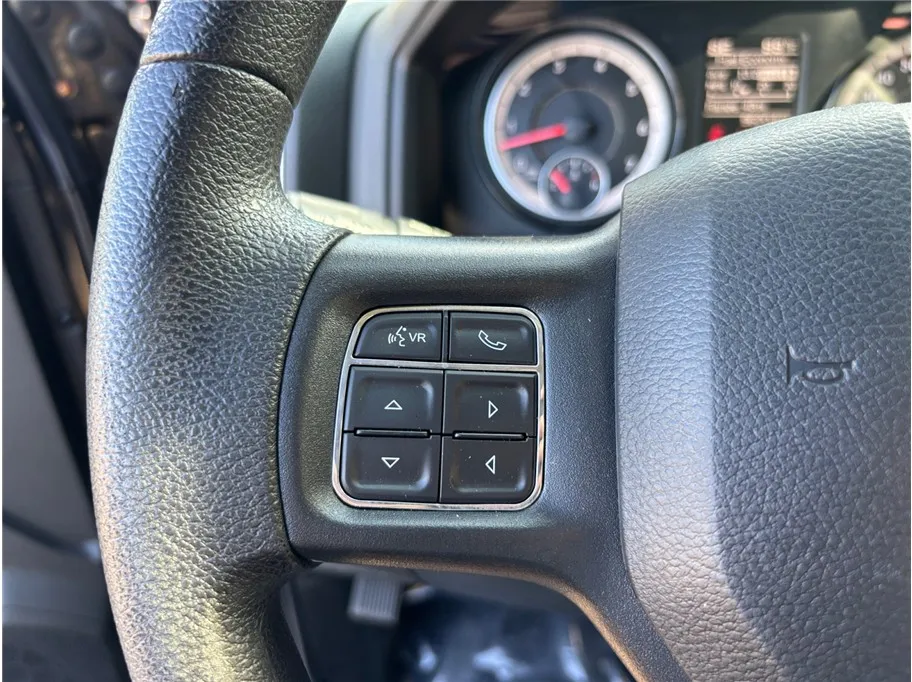 2017 RAM Ram 1500 Pickup SLT - Photo 18