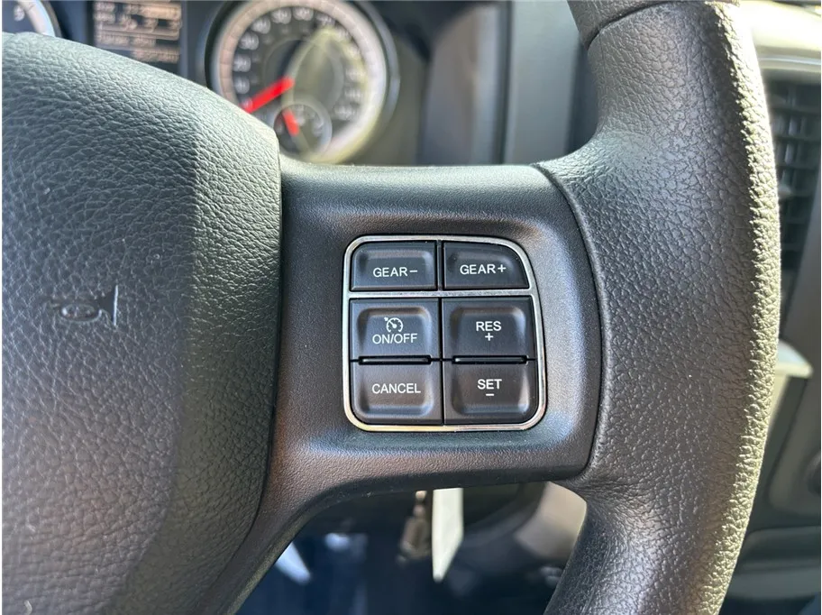 2017 RAM Ram 1500 Pickup SLT - Photo 19