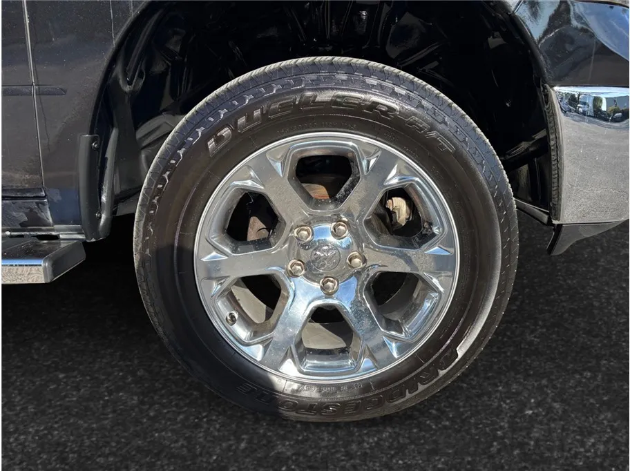 2017 RAM Ram 1500 Pickup SLT - Photo 9