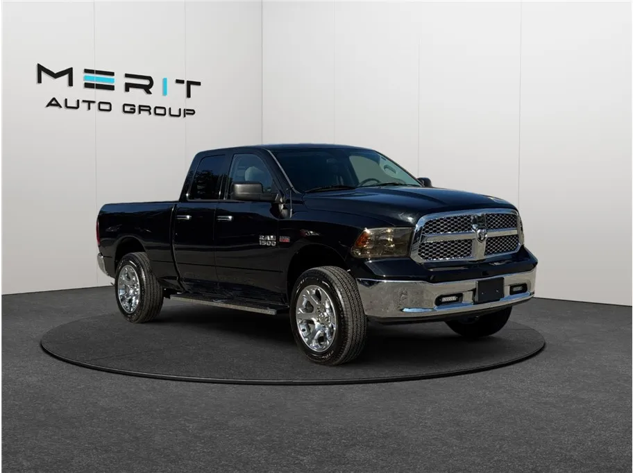 2017 RAM Ram 1500 Pickup SLT