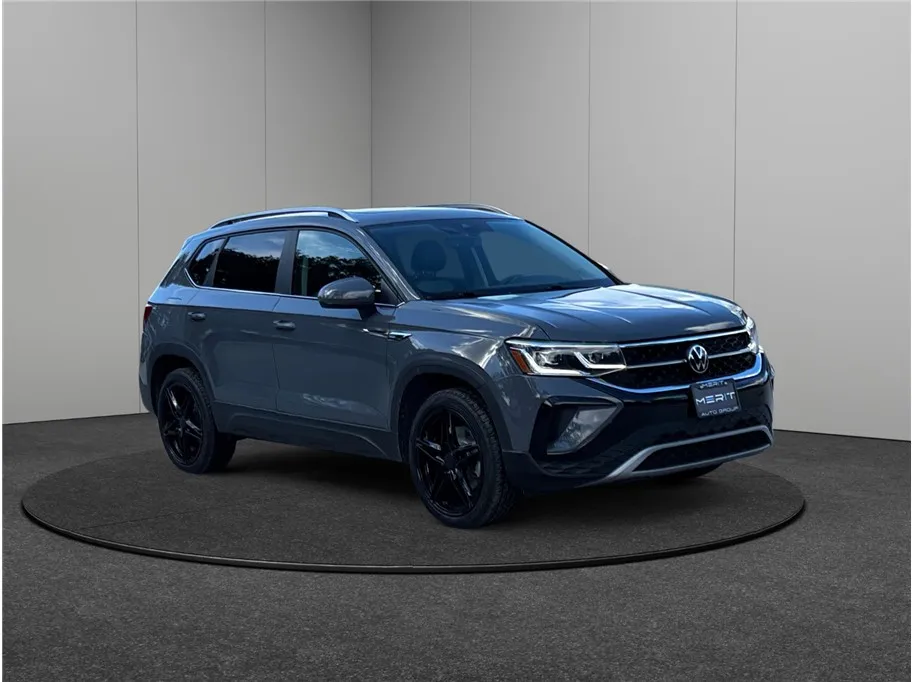 Gray 2023 Volkswagen Taos SEL 4MOTION Sport Utility 4D for sale in Jacksonville, FL