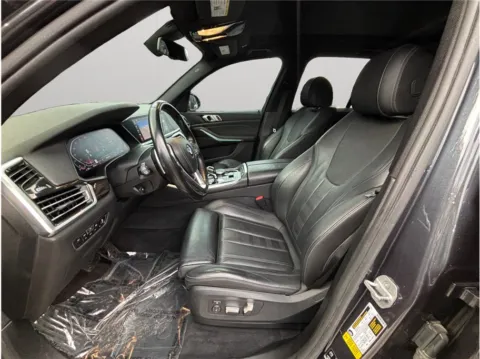 Photos of 2019 BMW X5 xDrive40i Sport Utility 4D for sale in Jacksonville, FL at Merit Auto Group Atlantic