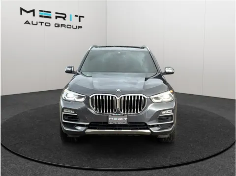 Another view of 2019 BMW X5 xDrive40i Sport Utility 4D for sale in Jacksonville, FL at Merit Auto Group Atlantic