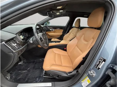 Photos of 2018 Volvo S90 T5 Momentum Sedan 4D for sale in Jacksonville, FL at Merit Auto Group Atlantic