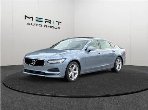 More photos of 2018 Volvo S90 T5 Momentum Sedan 4D at Merit Auto Group Atlantic, FL