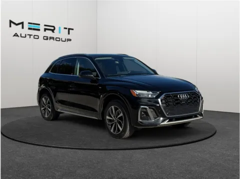 Black 2023 Audi Q5 45 TFSI S line Premium Plus Sport Utility 4D for sale in Jacksonville, FL
