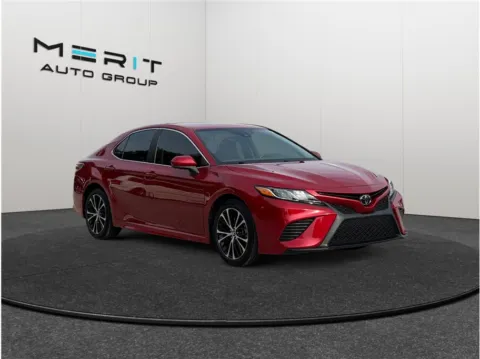 Red 2020 Toyota Camry SE Sedan 4D for sale in Jacksonville, FL