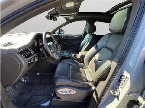 Photos of 2019 Porsche Macan S Sport Utility 4D for sale in Jacksonville, FL at Merit Auto Group Atlantic