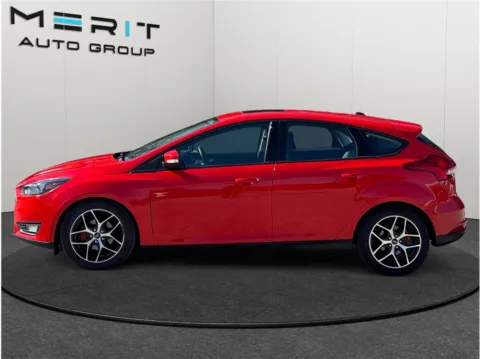 More photos of 2016 Ford Focus SE Hatchback 4D at Merit Auto Group Atlantic, FL
