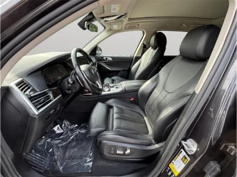 Photos of 2019 BMW X7 xDrive40i Sport Utility 4D for sale in Jacksonville, FL at Merit Auto Group Atlantic