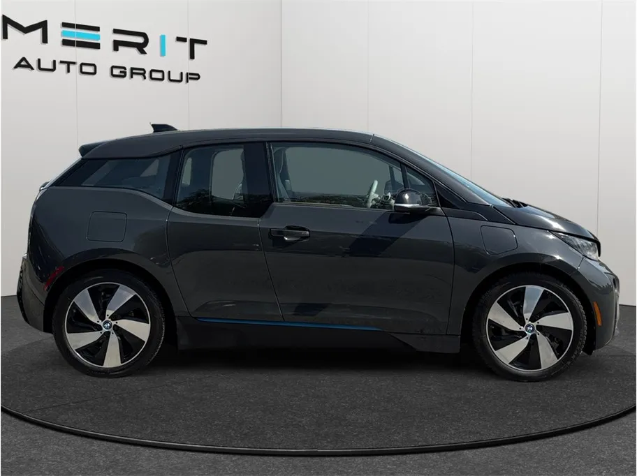 2015 BMW i3 - Photo 10