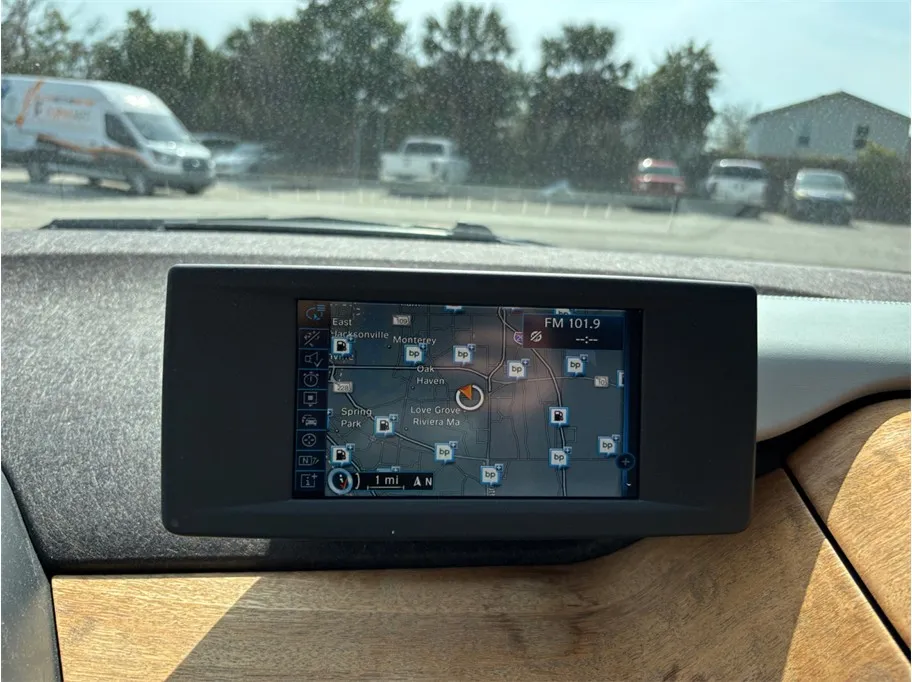 2015 BMW i3 - Photo 26