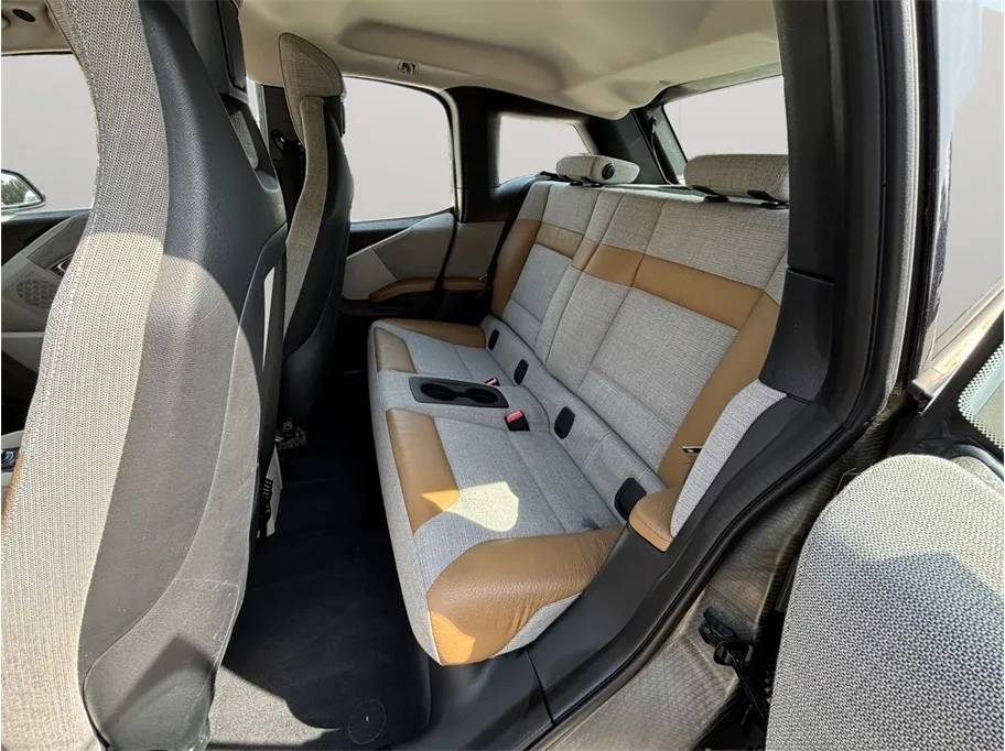 2015 BMW i3 - Photo 34