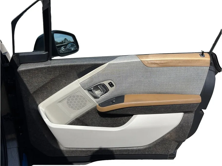 2015 BMW i3 - Photo 39