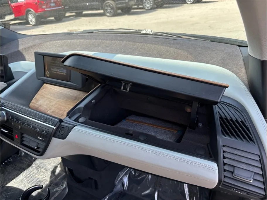 2015 BMW i3 - Photo 40