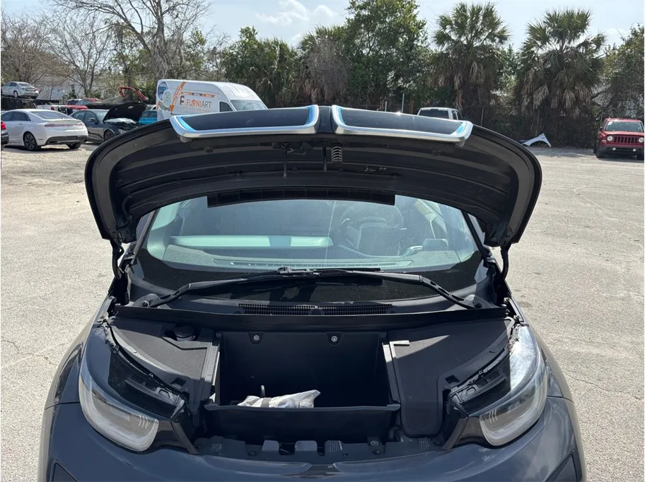 2015 BMW i3 - Photo 43