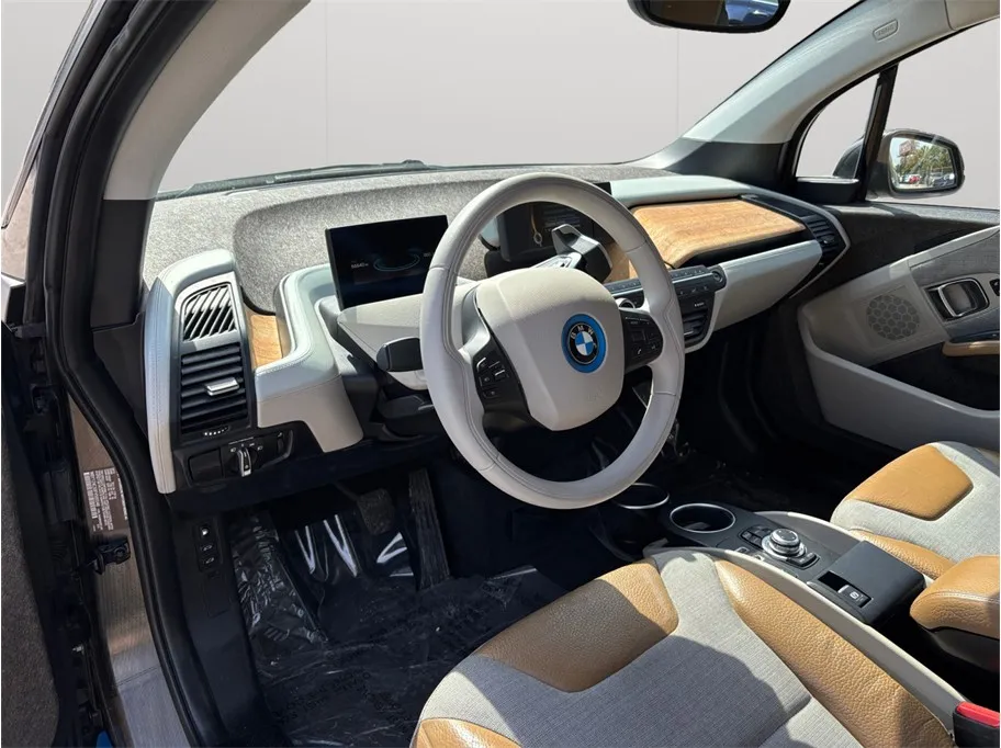 2015 BMW i3 - Photo 6