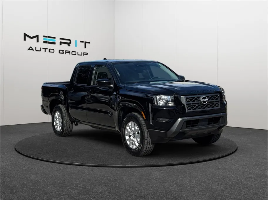 2022 Nissan Frontier Crew Cab SV Pickup 4D 5 ft for sale in Jacksonville, FL